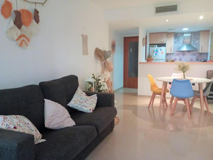 Apartamento En Primera Linea De Mar Rosas Exterior foto
