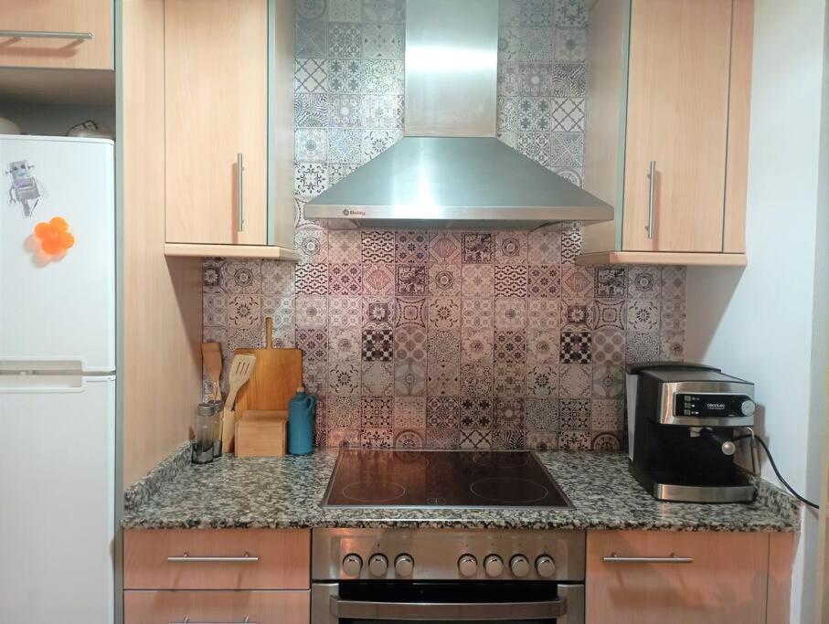Apartamento En Primera Linea De Mar Rosas Exterior foto